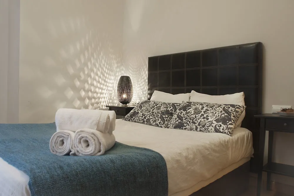 Hotel Living4Malaga Apartments